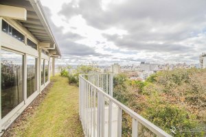 Cobertura com 262m², 3 dormitórios, 1 suíte, 2 vagas, Moinhos De Vento em Porto Alegre