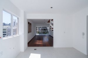 Cobertura com 244m², 3 dormitórios, 1 suíte, 4 vagas, Auxiliadora em Porto Alegre