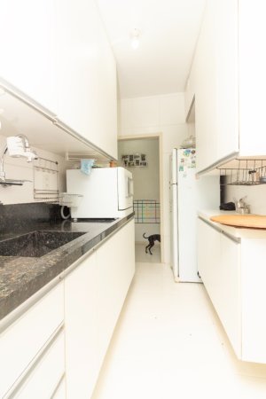 Apartamento com 87m², 2 dormitórios, 1 vaga, Rio Branco em Porto Alegre