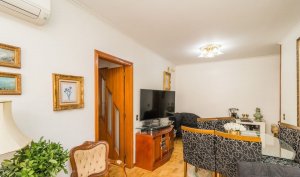 Apartamento com 70m², 2 dormitórios, 2 vagas, Auxiliadora em Porto Alegre
