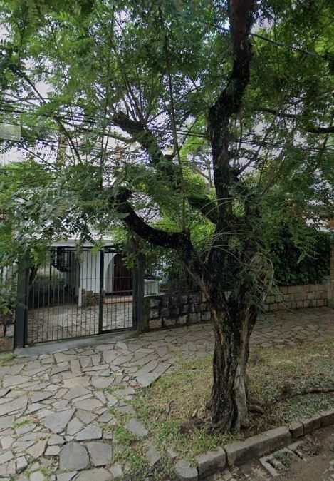 Casa com 106m², 3 dormitórios, 1 vaga, Petrópolis em Porto Alegre