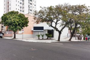 Loja com 172m², Partenon em Porto Alegre