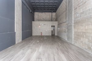 Loja com 59m², Praia De Belas em Porto Alegre