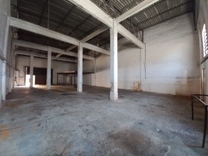 Depósito com 288m², 4° Distrito em Porto Alegre