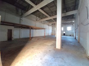 Depósito com 288m², 4° Distrito em Porto Alegre