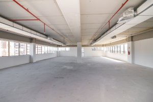Salas/Conjuntos com 318m², 8 vagas, Boa Vista em Porto Alegre