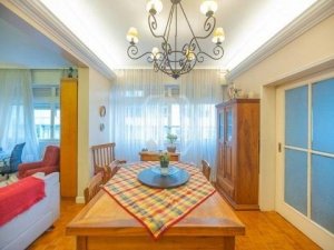 Apartamento com 155m², 4 dormitórios, 1 suíte, 1 vaga, Floresta em Porto Alegre