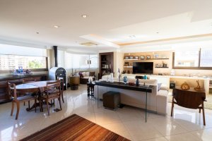 Cobertura com 278m², 3 dormitórios, 1 suíte, 4 vagas, Auxiliadora em Porto Alegre