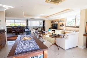 Cobertura com 278m², 3 dormitórios, 1 suíte, 4 vagas, Auxiliadora em Porto Alegre