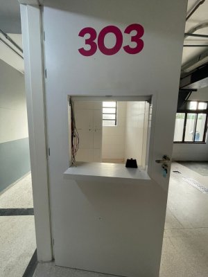 Prédio Comercial com 1000m², 6 vagas, Rio Branco em Porto Alegre