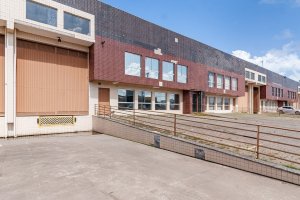 Depósito com 1325m², 7 vagas, Sarandí em Porto Alegre