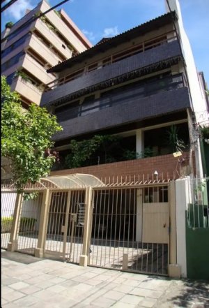 Cobertura com 228m², 3 dormitórios, 2 suítes, 2 vagas, Bela Vista em Porto Alegre