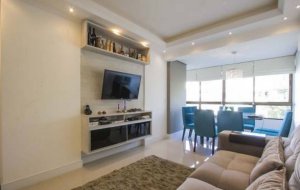 Apartamento com 78m², 2 dormitórios, 1 suíte, 1 vaga, Petrópolis em Porto Alegre