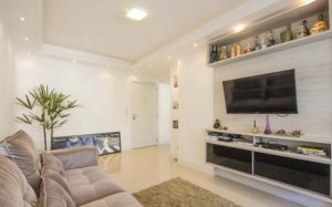 Apartamento com 78m², 2 dormitórios, 1 suíte, 1 vaga, Petrópolis em Porto Alegre