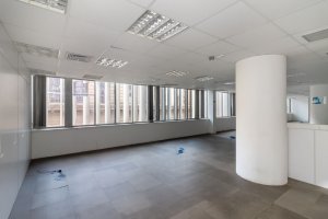 Salas/Conjuntos com 790m², Centro em Porto Alegre