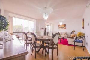 Cobertura com 250m², 4 dormitórios, 2 suítes, 2 vagas, Petrópolis em Porto Alegre