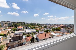 Apartamento com 118m², 3 dormitórios, 3 suítes, 3 vagas, Jardim Lindóia em Porto Alegre