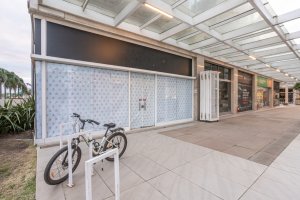 Loja com 101m², Praia De Belas em Porto Alegre