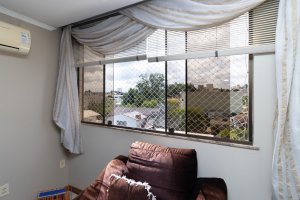 Cobertura com 148m², 2 dormitórios, 1 suíte, 2 vagas, Passo Da Areia em Porto Alegre