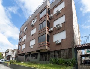 Cobertura com 146m², 3 dormitórios, 2 vagas, Passo Da Areia em Porto Alegre