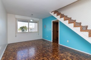 Cobertura com 146m², 3 dormitórios, 2 vagas, Passo Da Areia em Porto Alegre