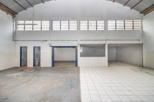 Depósito com 330m², Petrópolis em Porto Alegre
