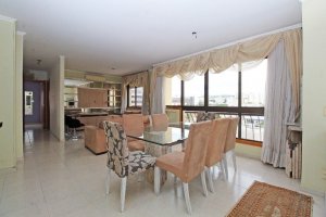 Apartamento com 87m², 2 dormitórios, 1 suíte, 1 vaga, Passo Da Areia em Porto Alegre