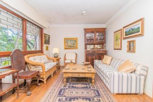 Apartamento com 202m², 3 dormitórios, 1 suíte, 2 vagas, Petrópolis em Porto Alegre