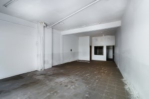 Loja com 87m², 1 vaga, São João em Porto Alegre