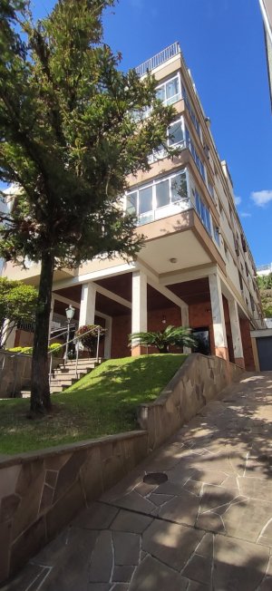 Apartamento com 91m², 3 dormitórios, 1 suíte, 1 vaga, Higienópolis em Porto Alegre