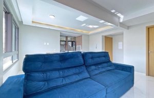 Apartamento com 75m², 2 dormitórios, 1 suíte, 1 vaga, Farroupilha em Porto Alegre