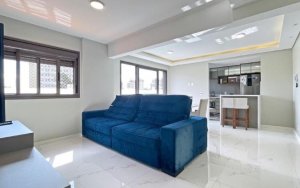 Apartamento com 75m², 2 dormitórios, 1 suíte, 1 vaga, Farroupilha em Porto Alegre