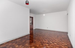 Apartamento com 105m², 2 dormitórios, 1 vaga, Auxiliadora em Porto Alegre
