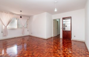Apartamento com 105m², 2 dormitórios, 1 vaga, Auxiliadora em Porto Alegre