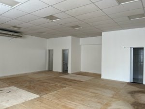 Loja com 136m², Petrópolis em Porto Alegre