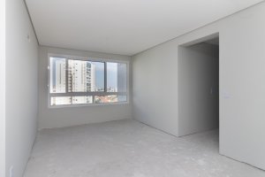 Apartamento com 84m², 3 dormitórios, 3 suítes, 2 vagas, Jardim Europa em Porto Alegre