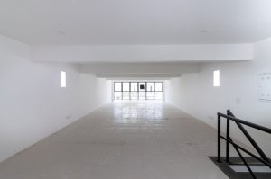 Loja com 387m², Menino Deus em Porto Alegre