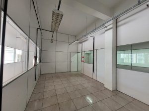 Prédio Comercial com 3700m², 4° Distrito em Porto Alegre