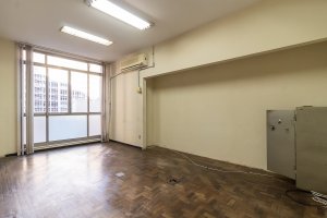 Salas/Conjuntos com 1073m², Centro Histórico em Porto Alegre