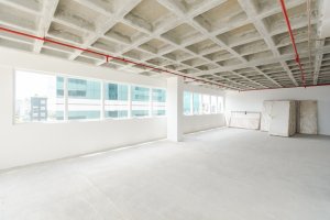 Salas/Conjuntos com 325m², 8 vagas, Petrópolis em Porto Alegre