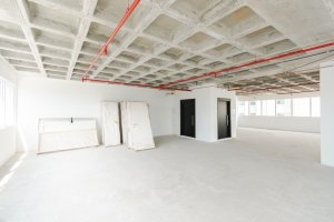 Salas/Conjuntos com 325m², 8 vagas, Petrópolis em Porto Alegre