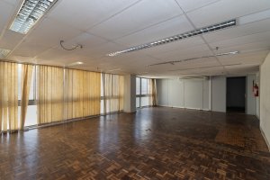 Salas/Conjuntos com 507m², Centro Histórico em Porto Alegre