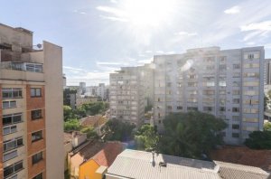 Apartamento com 51m², 1 dormitório, 1 vaga, Independência em Porto Alegre