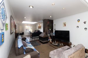 Casa com 385m², 4 dormitórios, 3 suítes, 4 vagas, Cristo Redentor em Porto Alegre