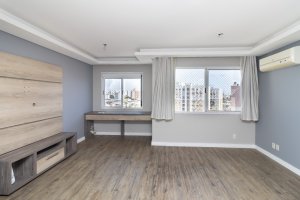 Apartamento com 65m², 2 dormitórios, 1 suíte, 1 vaga, Vila Ipiranga em Porto Alegre