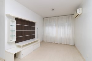 Apartamento com 100m², 3 dormitórios, 1 suíte, 1 vaga, Auxiliadora em Porto Alegre
