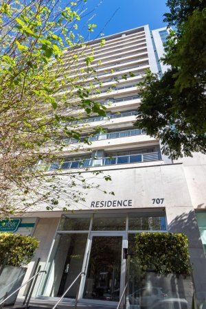 Apartamento com 40m², 1 dormitório, 1 vaga, Auxiliadora em Porto Alegre