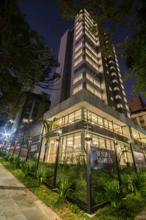 Apartamento com 112m², 3 dormitórios, 3 suítes, 2 vagas, Auxiliadora em Porto Alegre