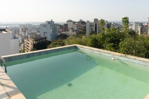 Cobertura com 560m², 3 dormitórios, 1 suíte, 4 vagas, Moinhos De Vento em Porto Alegre