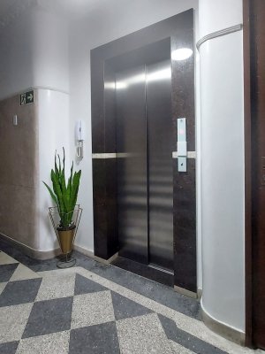 Apartamento com 86m², 3 dormitórios, 1 vaga, Auxiliadora em Porto Alegre